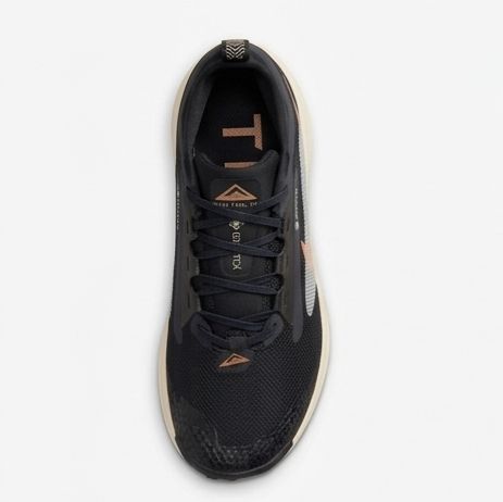 NIKE PEGASUS TRAIL 4 GORETEX NEGRO BEISH