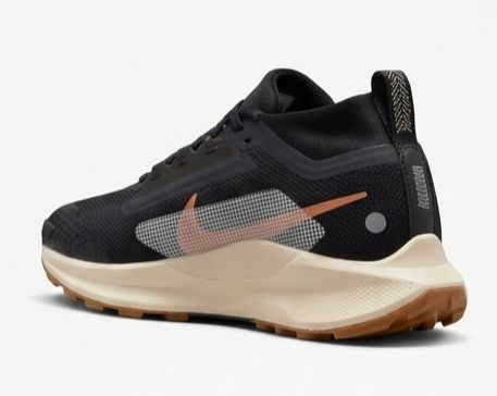 NIKE PEGASUS TRAIL 4 GORETEX NEGRO BEISH